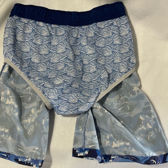 Peter Millar Boys Atlantic Blue Monaco Madness Swim Trunks in size XL (12-14) - Picture 6 of 14